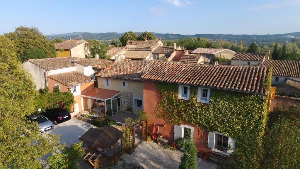 Les Passiflores Roussillon en Isere Exterior foto