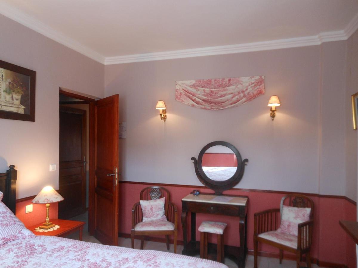 Bed and Breakfast Les Passiflores Roussillon en Isere Exterior foto